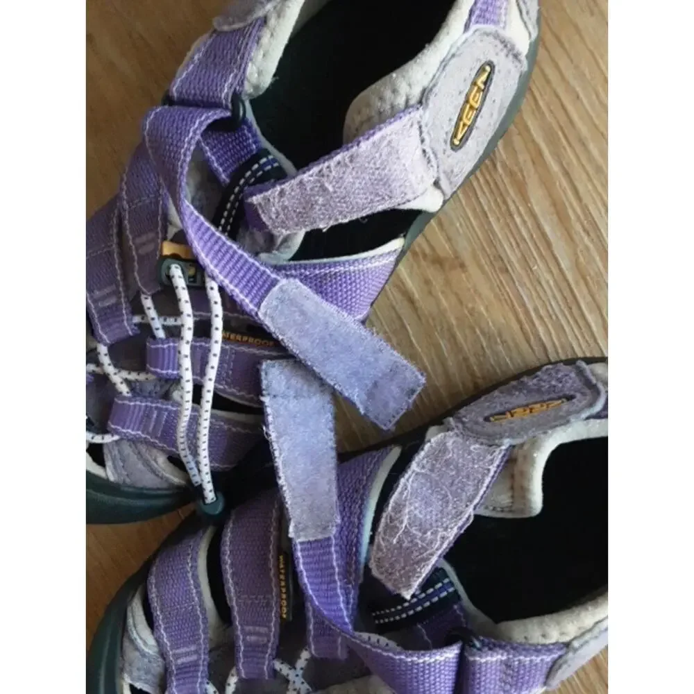 KEEN Newport H2 Waterproof Sports Hiking Purple Sandals Youth Size 4